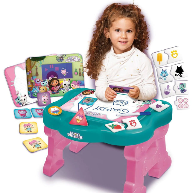 Tischchen mit Lernspielen - Gabbys Puppenhaus