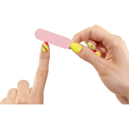 LOL Surprise OMG Nagelstudio mit Puppe Pinky Pops Fruit Shop