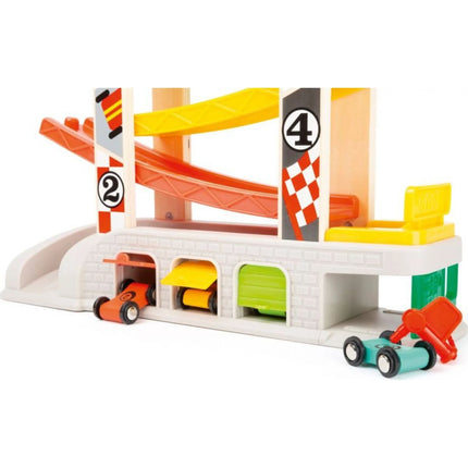 Small Foot Rennstrecke mit Parkplatz und Garagen