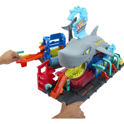 Hot Wheels City Color Reveal Autowaschanlage mit Hai