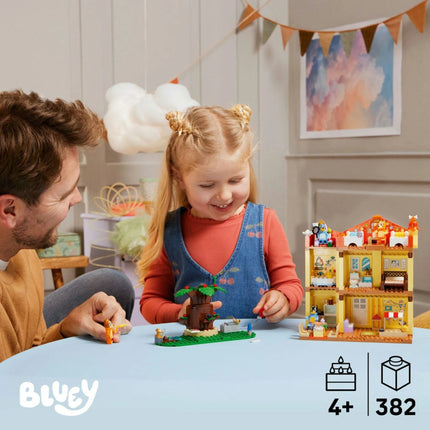 LEGO® Bluey 11203 Bluey und ihr Familienhaus