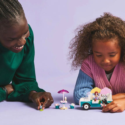 LEGO® Friends 42644 Eiswagen in der Stadt Heartlake