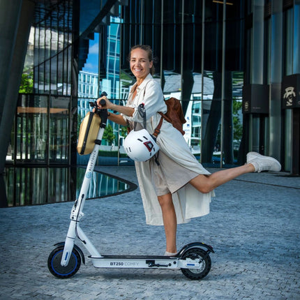 BlueTouch Elektroroller BT250 COMFY weiß-blau